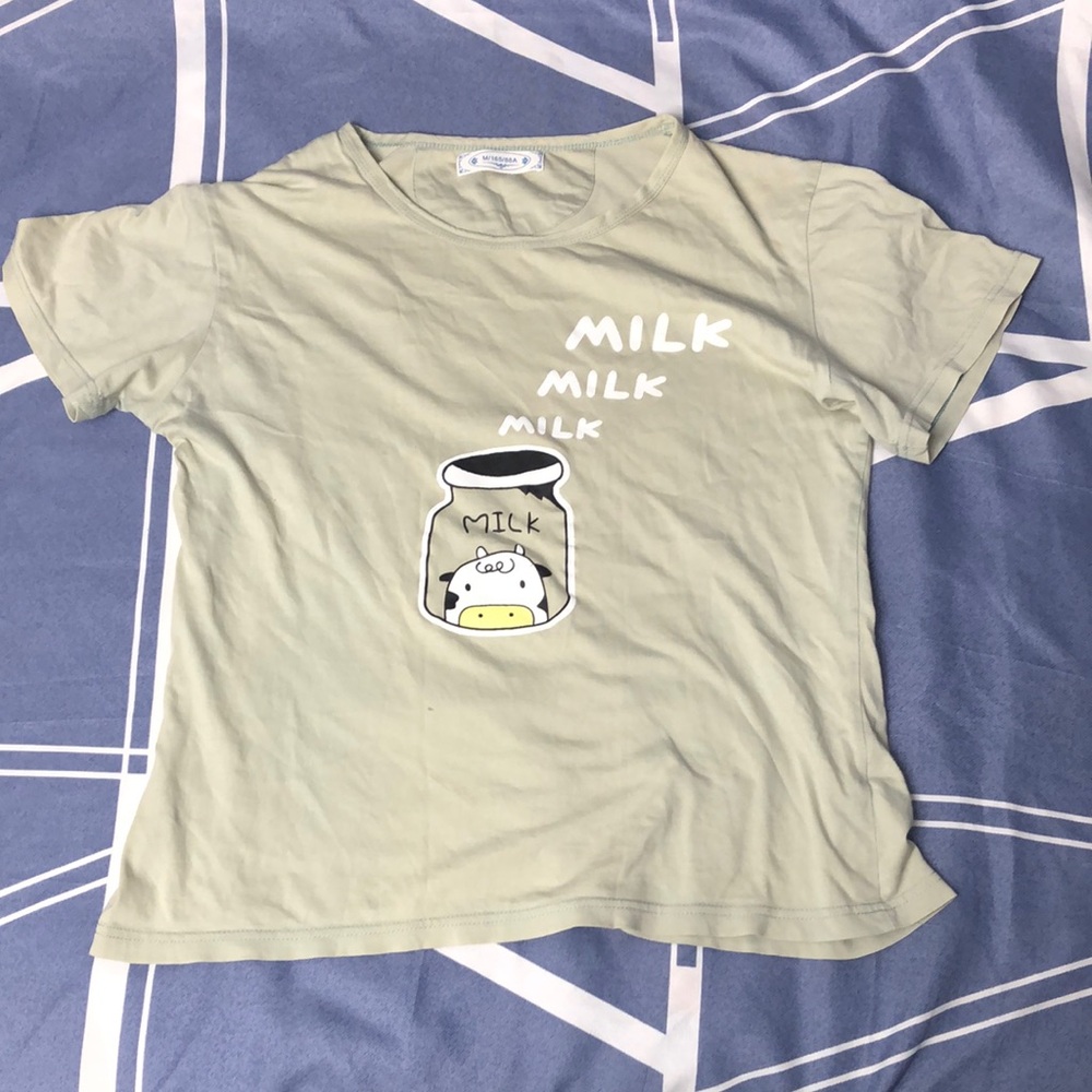 Green Short Sleeve Tee with Milk Graphic